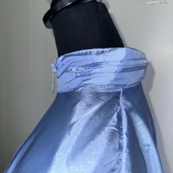 VINTAGE Adidas Women's Blue and Silver Qtr Zip Jacket - Picture 10 of 13